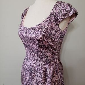 Banana Republic 100% Silk Pink Cap Sleeve Scoop Neck Sheath Dress Size 0